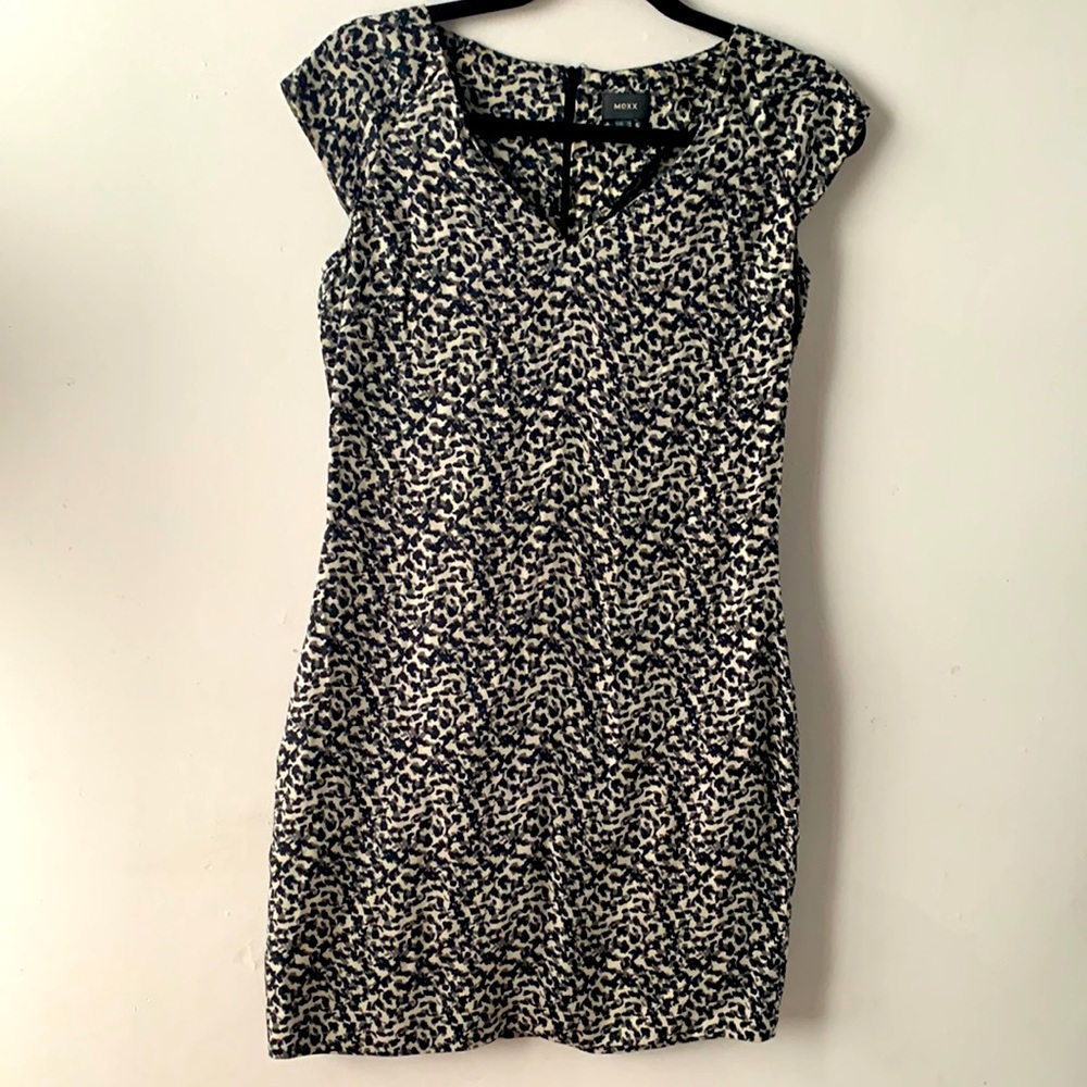 Cute dress